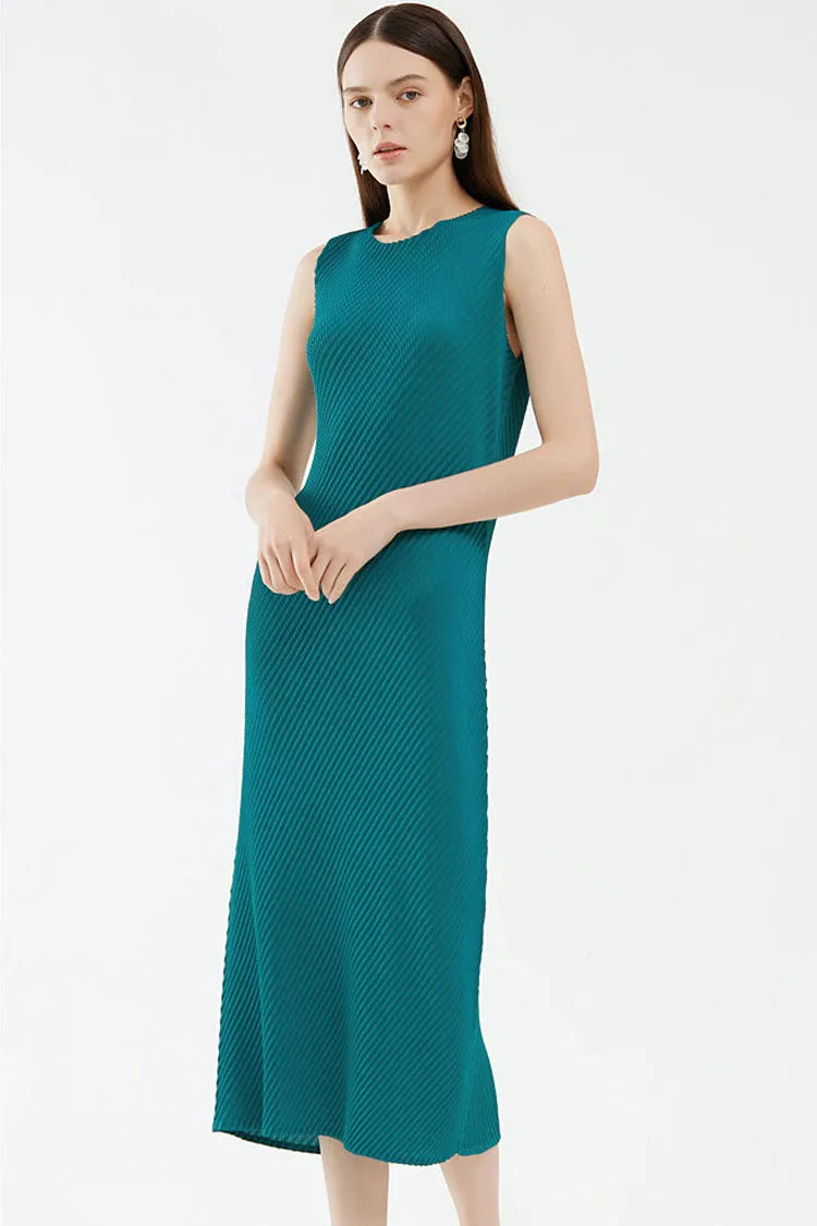 Comfy Diagonal Pleated Crew Neck Sheath Sleeveless Midi Dress - Emerald Green