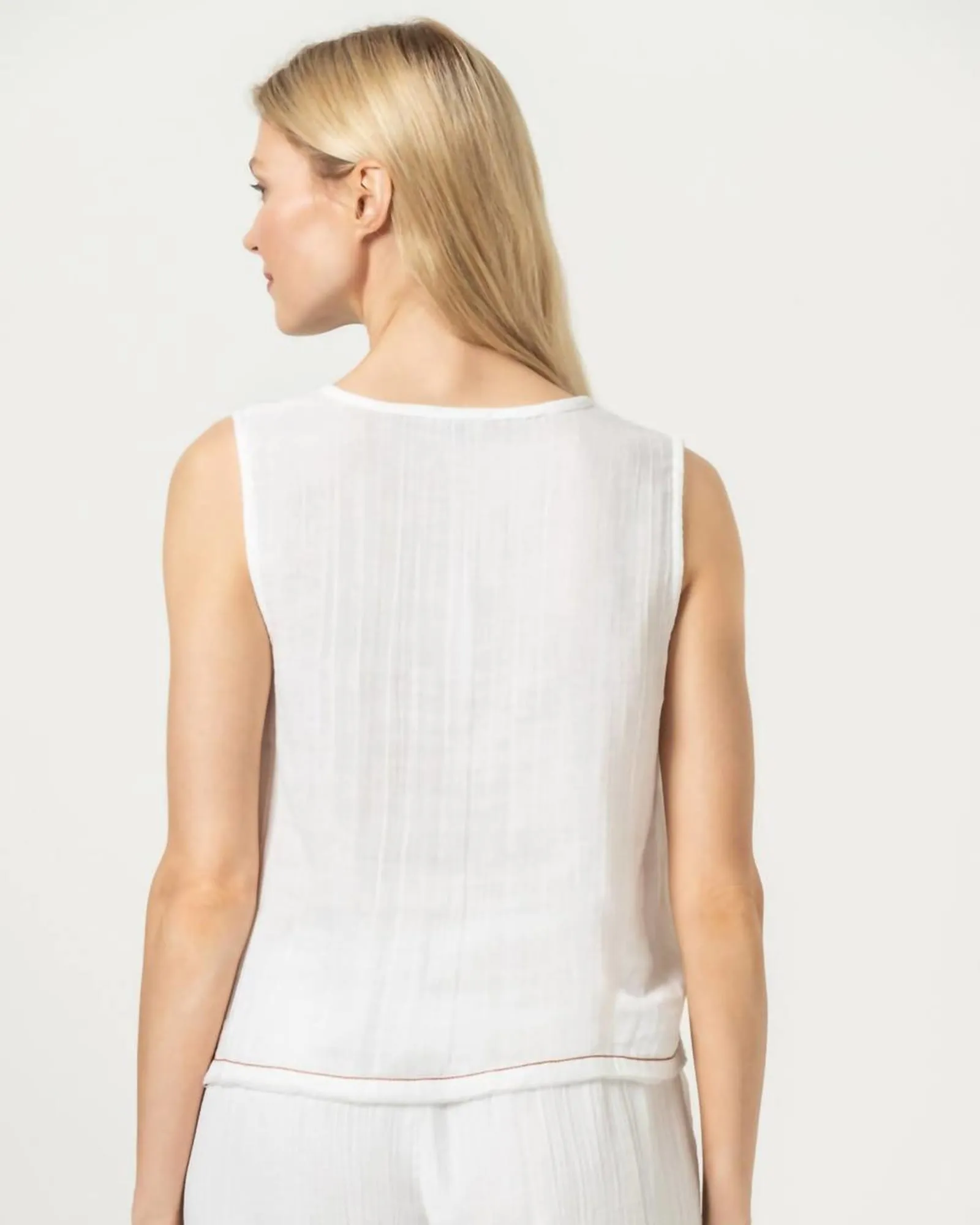 Double Gauze Sleeveless Top in White | White