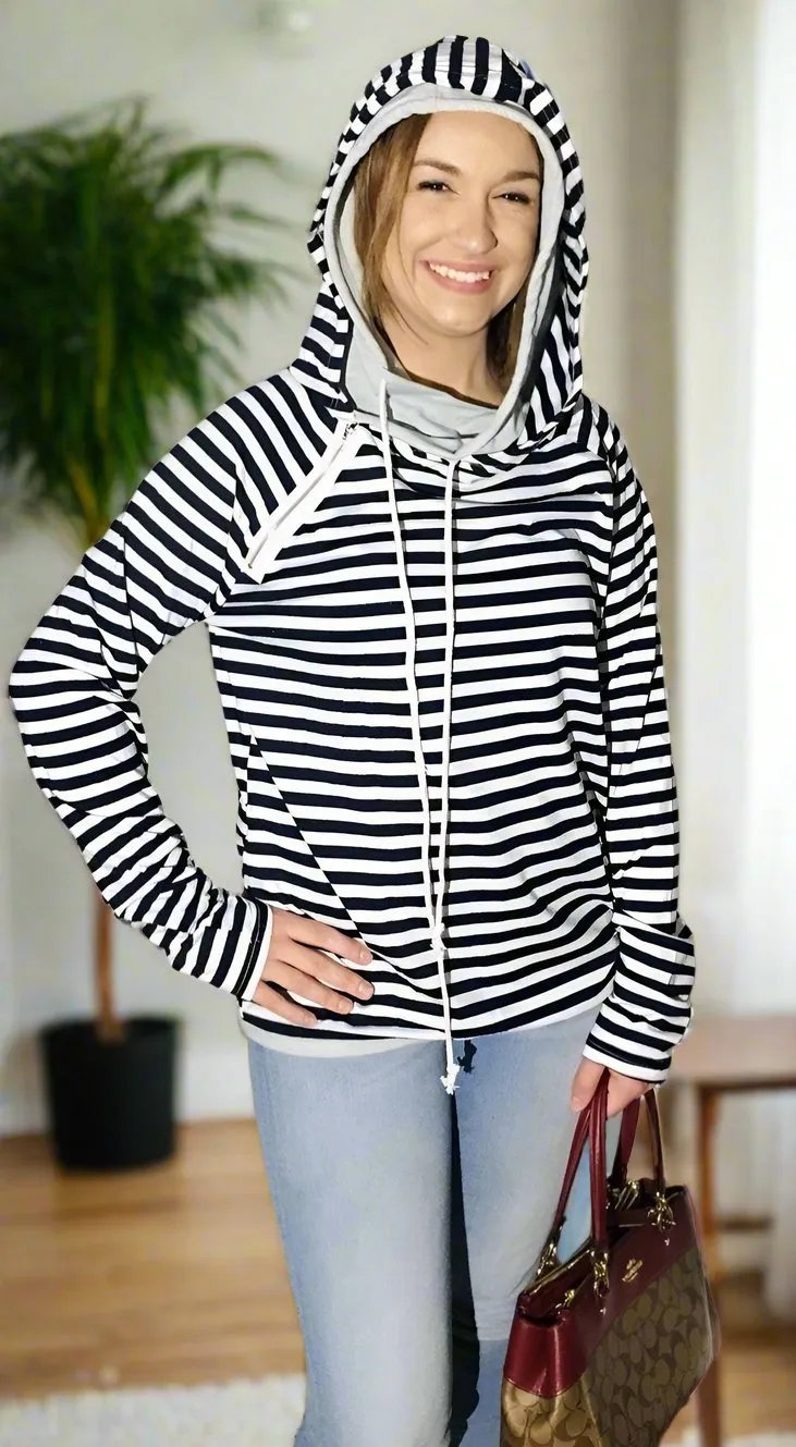 Womens Striped Hoodie Sweatshirt Black/White Sizes S/M/L/XL/2XL